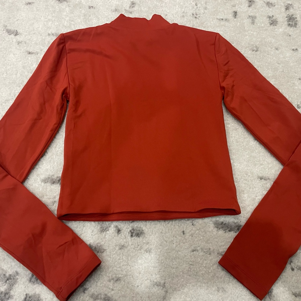 Like New Aritzia Babaton Contour Mockneck Longsleeve XS